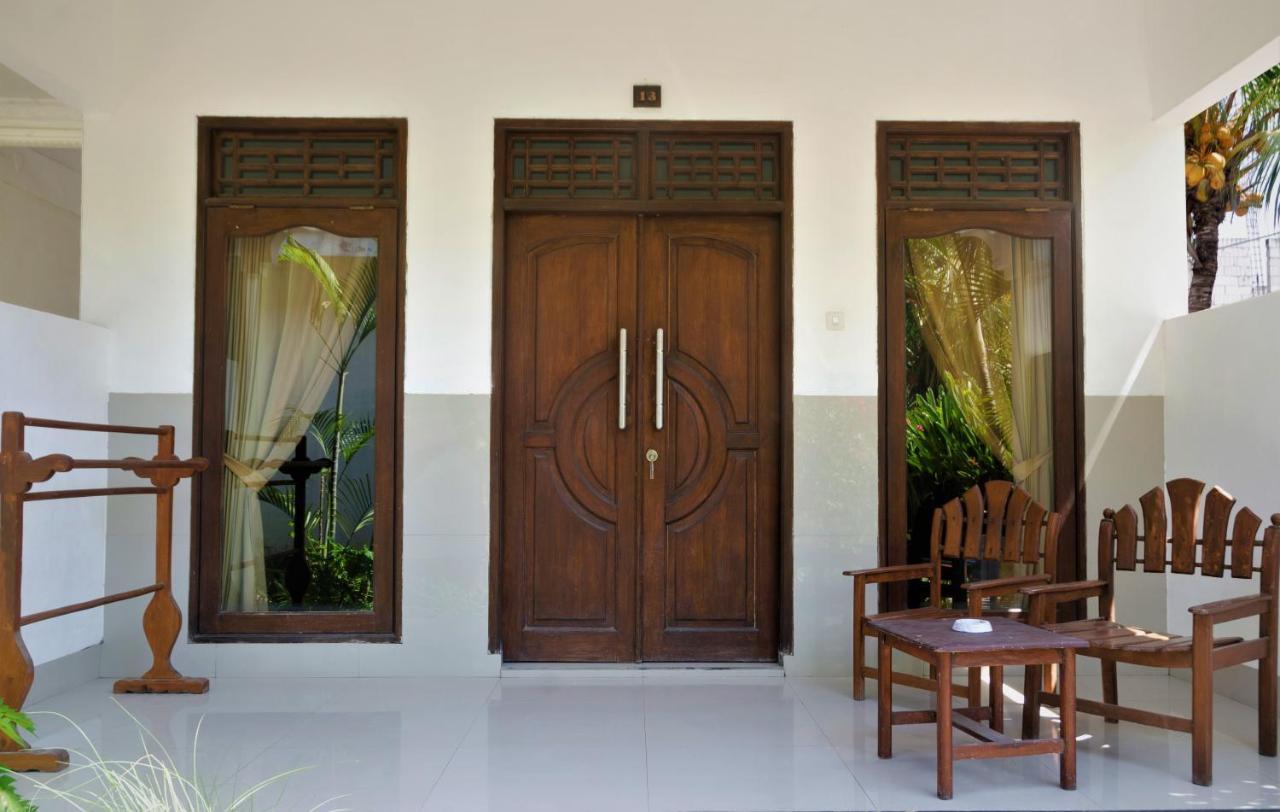 Warna Hotel