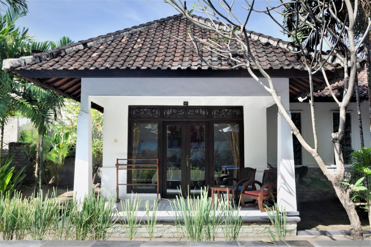 Hotel Warna 3*