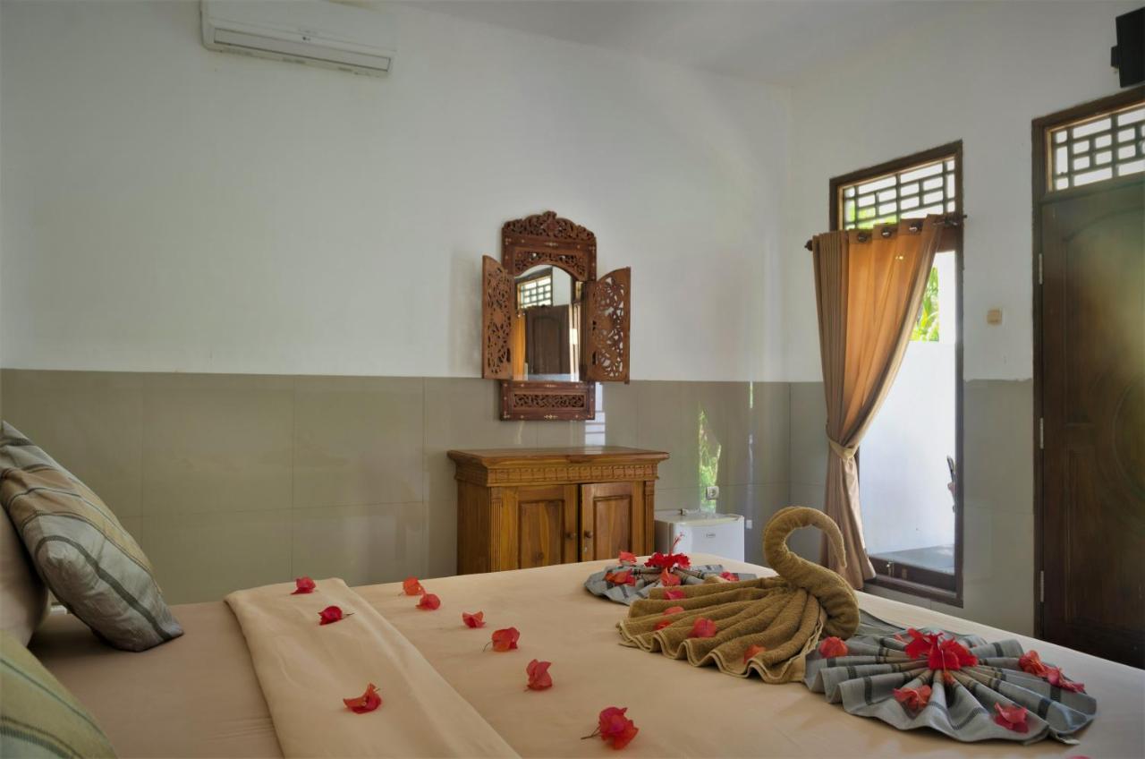 Warna Hotel Gili Trawangan